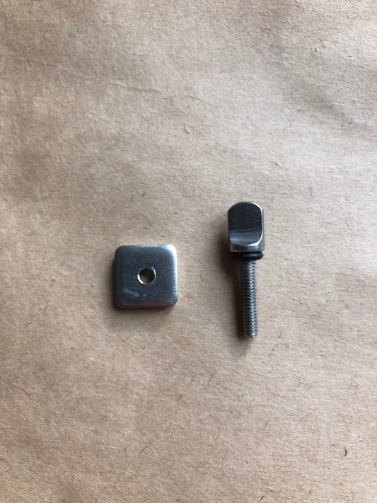 Fin Screw